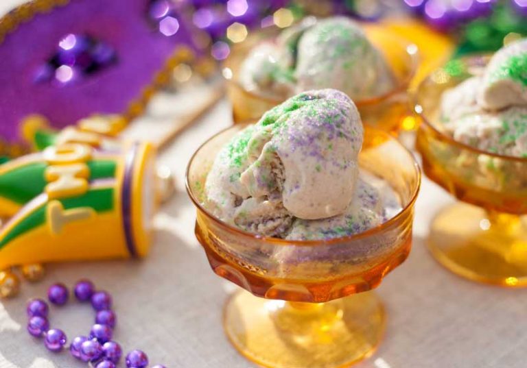 King Cake Ice Cream | © LOT